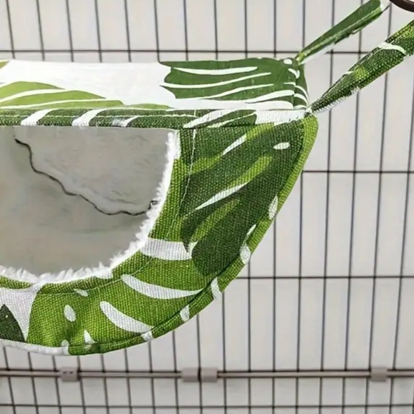 Small Pet Hammock - Picture 2 of 7